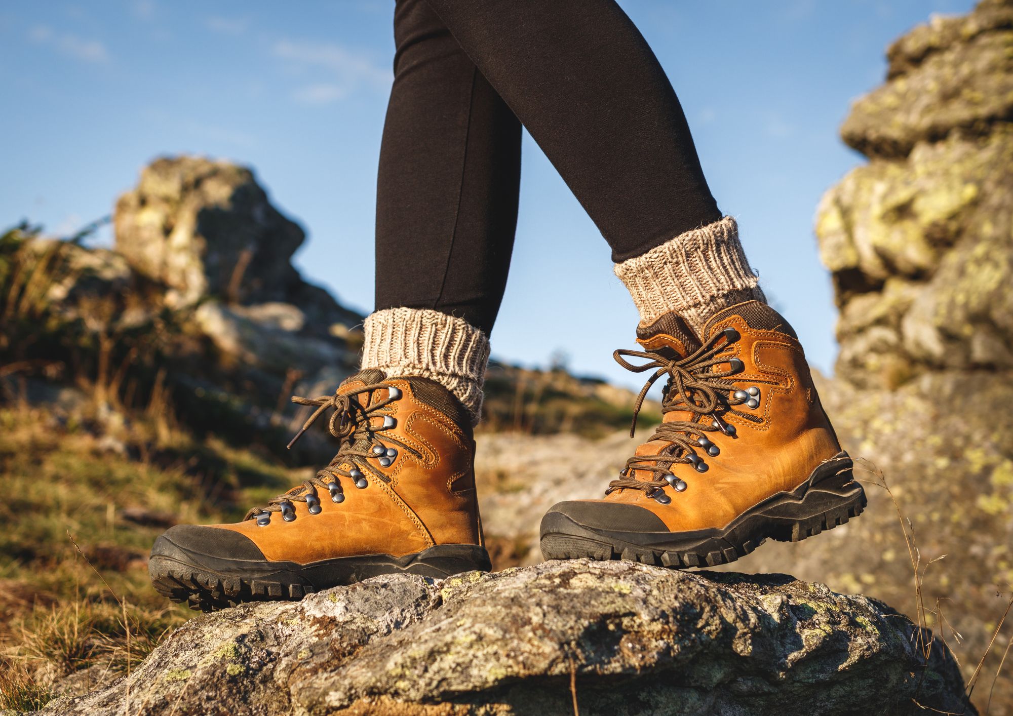 איך לבחור נעלי טיולים